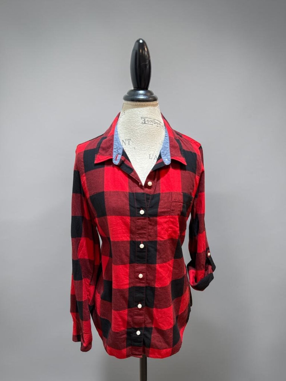 Tommy Hilfiger Sz L Red & Black Buffalo Plaid Roll-Tab Sleeve 1-Pocket Blouse